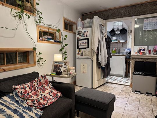 1 Bed Bungalow, Chambers Lane, NW10 - Photo 1