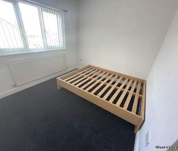 2 bedroom property to rent in Oldham - Photo 3