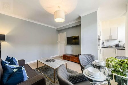 Hill Street, Mayfair, London, W1J - Photo 5