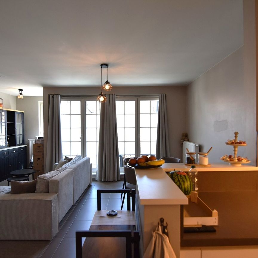 Gezellig appartement nabij station Roeselare - Photo 1
