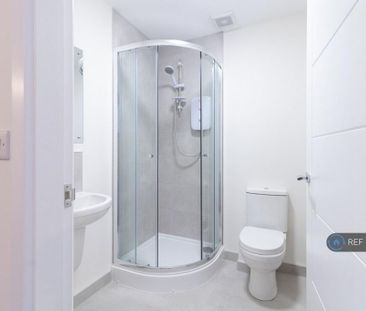 1 bedroom flat to rent - Photo 6