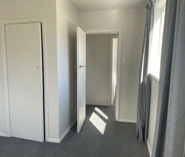 Easy Living - Photo 3