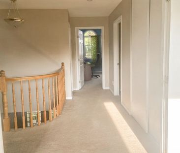 For Lease - 131 LAMPLIGHTERS Drive, Barrhaven, Ontario - Photo 6