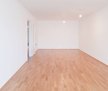 2. Obergeschoss - 3 Zimmer und 8m² großer Balkon für gemütliche Stu... - Photo 1