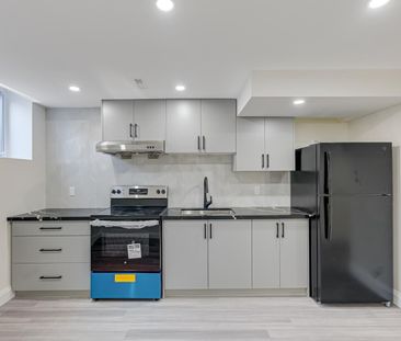 For Lease - 98 Waterbridge Way, Toronto, Ontario - Photo 4