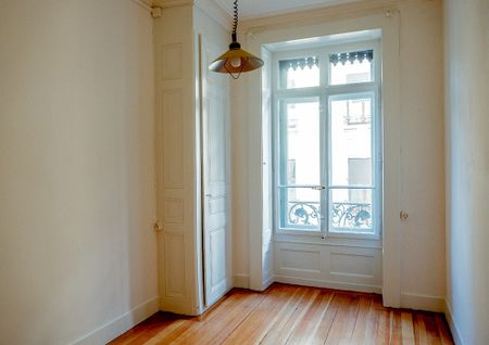 Appartement de 6 pièces avec balcon dans le quartier de Plainpalais - Photo 5