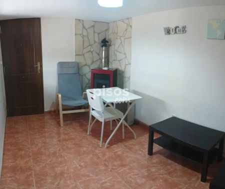 Chalet en alquiler en Calle Recuenco - Photo 4