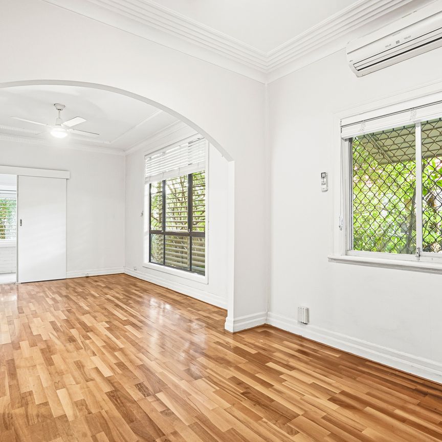 21 Anderson Street, Westmead NSW 2145 - House For Rent | Domain - Photo 1