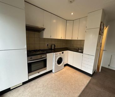 2 bedroom apartment to rent - Photo 6