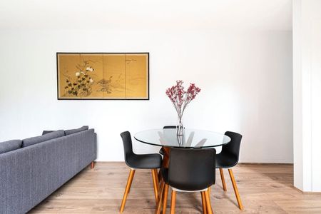 Stylishly Updated Apartment Offering Peace, Privacy & Prime Location - Photo 3