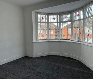 3 bedroom flat to rent - Photo 1