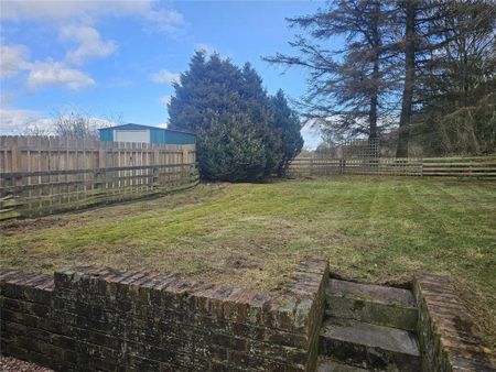 2 bedroom bungalow to rent - Photo 4