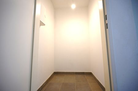 Über den Dächern von Linz – Geräumige 3-Zimmer-Dachgeschosswohnung mit Charme, Ausblick & viel Licht - Foto 4