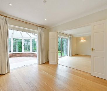 5 bedroom detached house to rent - Photo 1