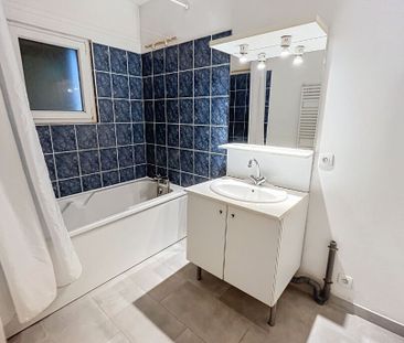 Location Appartement 2 pièces 44m² MONT ST AIGNAN 76130 - Photo 1