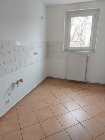 Willkommen im Geiseltal - Schöne 3-Raumwohnung - Photo 3