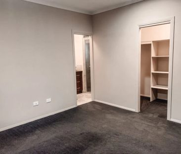 Depth of Sophistication - Photo 4