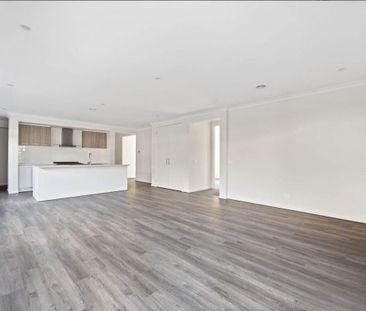 The Perfect Balance of Comfort & Class - Photo 6