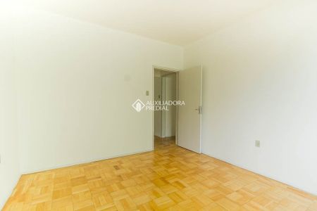 Apartamento com 2 quartos e 58m² para alugar em Passo d'Areia, Porto Alegre. - Foto 2
