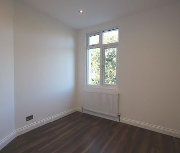 3 bedroom maisonette to rent - Photo 2