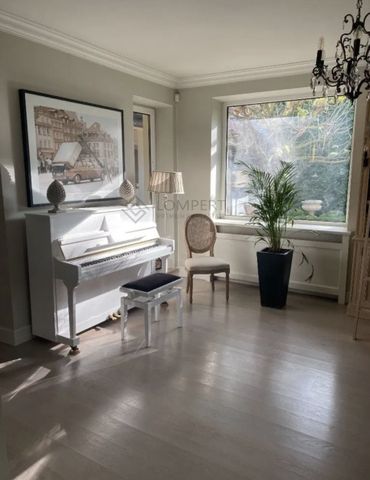 Wolnostojący, parterowy, 7 pokoi, basen - Zdjęcie 3