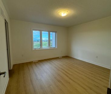 For Lease - 75 Sagewood Avenue, Barrie, Ontario - Photo 6