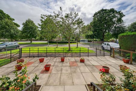 2 bedroom ground floor flat to rent - Photo 5