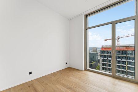 "Modern living in Tower 55!" - Photo 4