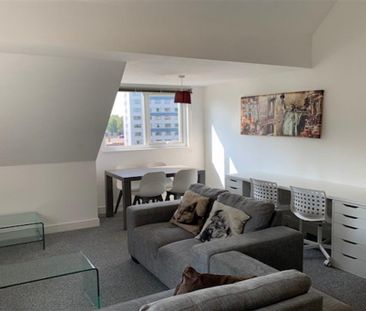 2 bedroom apartment to rent - Photo 2