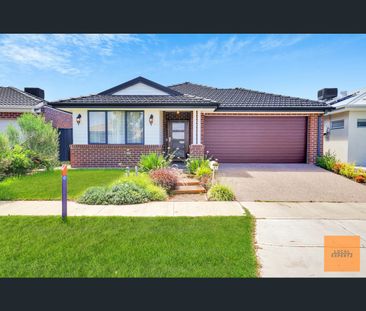 16 Pearce Way, Weir Views, Vic 3338 - Photo 3