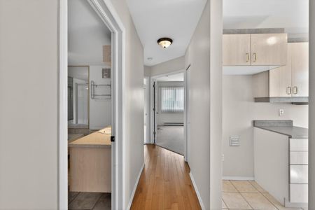 Appartement à louer - Laval (Chomedey) (Autres) - Photo 5