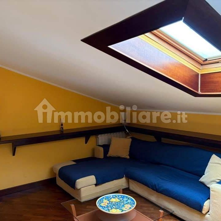 Mansarda via Guglielmo Borremans 62, Centro, Caltanissetta - Foto 1