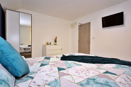 Room 205 - Photo 5