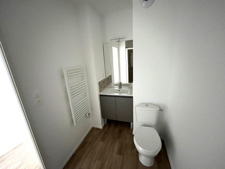 Location Appartement 1 pièce 20m² MERIGNAC 33700 - Photo 4