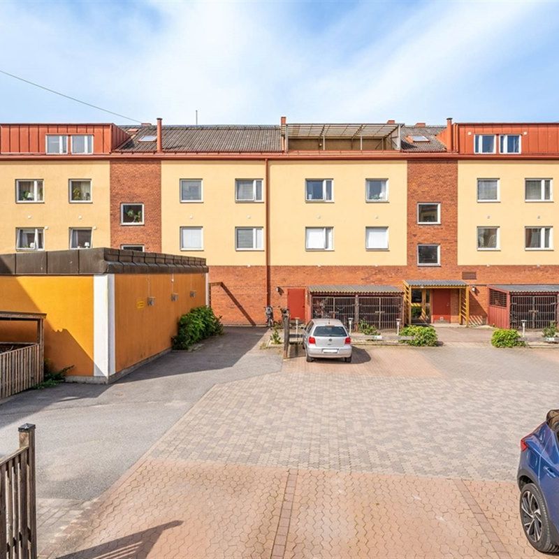 Lövstagatan 18 - Foto 1