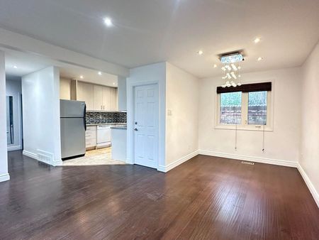 For Lease - 427 Crosby Avenue Unit# Main Floor, Richmond Hill, Ontario - Photo 3