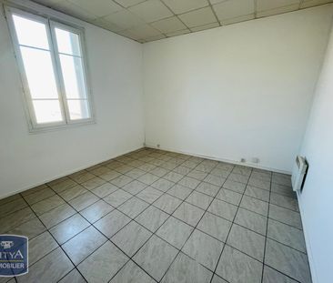 Location Appartement 2 pièces 42m² LA SEYNE SUR MER 83500 - Photo 1