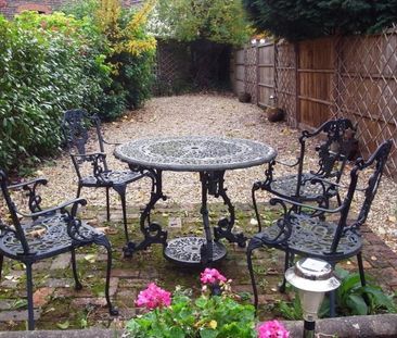 2 bedroom end of terrace house to rent - Photo 6