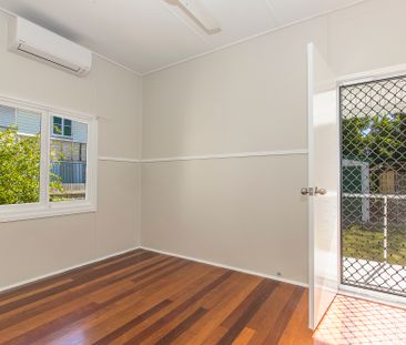 4 Union Street, Hyde Park QLD 4812 - House For Rent | Domain - Photo 4