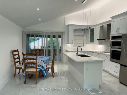 Detached Home For Lease | W9229490 - Photo 1