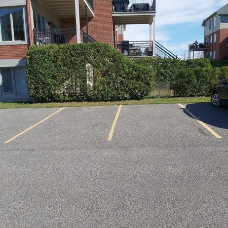 Crois. du Louvre, J4Y 0B7, Brossard - Photo 3