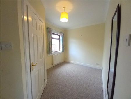 3 bedroom bungalow to rent - Photo 4