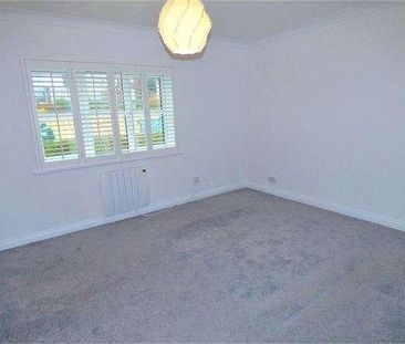 High Street, Leigh On Sea, Leigh On Sea, SS9 - Photo 2