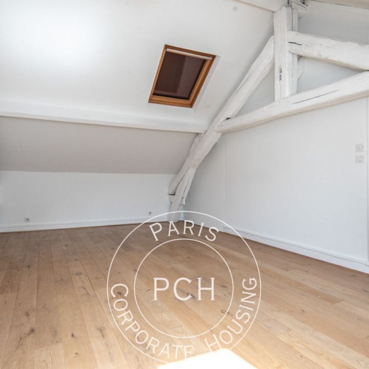 Maison • Centre Ville - Photo 1