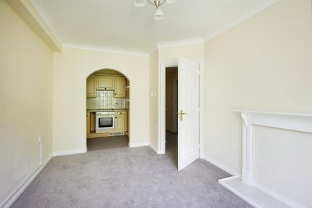 1 bedroom retirement property to rent - Photo 2