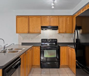 For Lease - 91 Oceanpearl Crescent, Whitby, Ontario - Photo 2