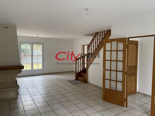 Location Maison 5 pièces 122m² ORGEVAL 78630 - Photo 1