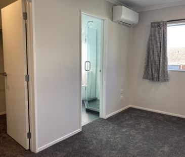 PAPATOETOE, 4 BEDROOMS - Photo 3