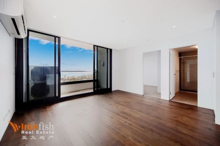 2 Bed, 2 Bath - Photo 2