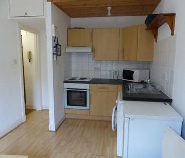 1 bedroom flat to rent - Photo 4